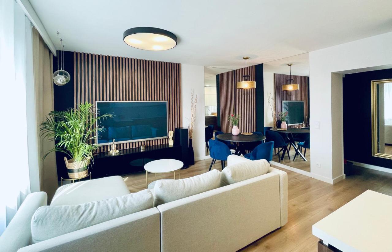 Apartament Kolobrzeg Lägenhet Exteriör bild