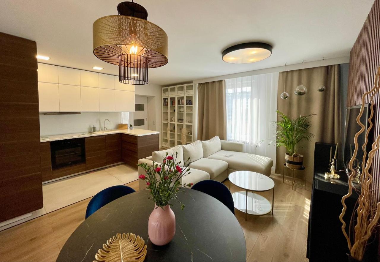 Apartament Kolobrzeg Lägenhet Exteriör bild